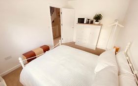 Yin Yang Rooms - Milton Keynes